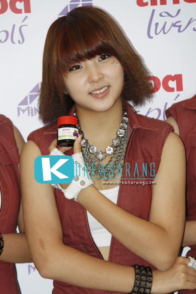 4Minute in Thailand 23-09-10:So Hyun