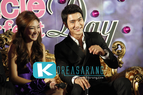 12+ Miracle BB Perfect Powder 14-07-10:PANCAKE,SIWON