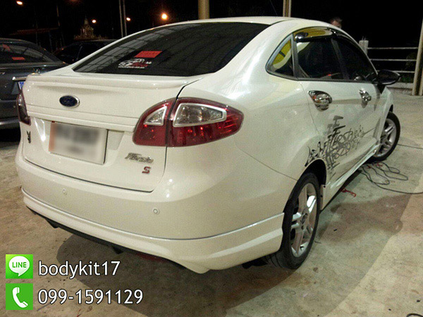 fiesta-4d-g-speed-02.jpg (success)