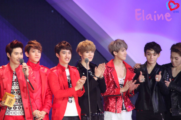 [Pic] 121130 EXO at MAMA 2012  