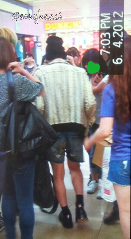 ด้านหน้ามันก็โอนะ แต่ด้านหลัง เหมือนเด็กจะไปเตะบอล