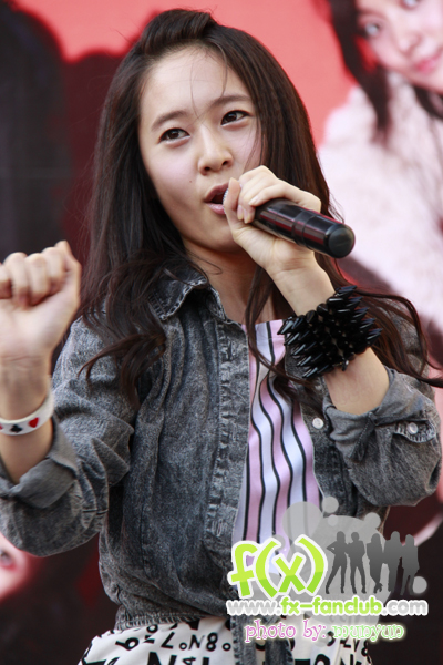 f(x) in Thailand 20-03-10:Krystal