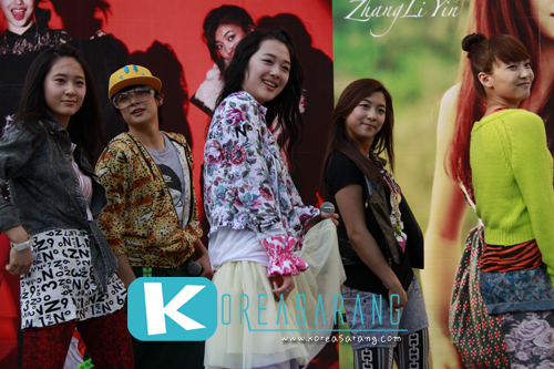 f(x) in Thailand 20-03-10:Victoria,Amber,Krystal,Sulli,Luna