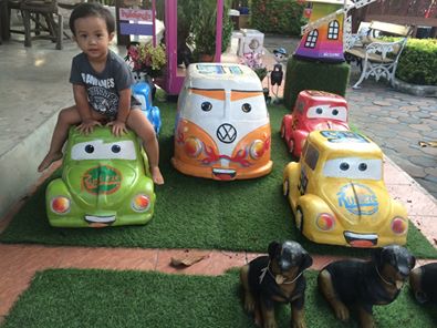 ถ่ายภาพนู๊ดบนรภแวน