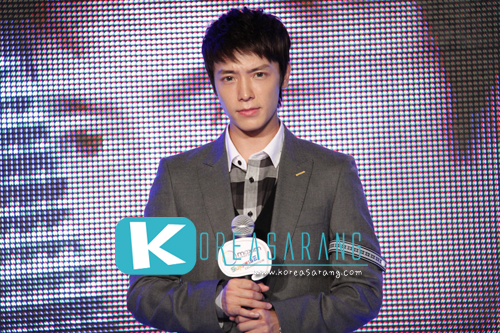 Maxim Contact Lens Surprise Celebration (Press Conference) 11-10-10:DongHae