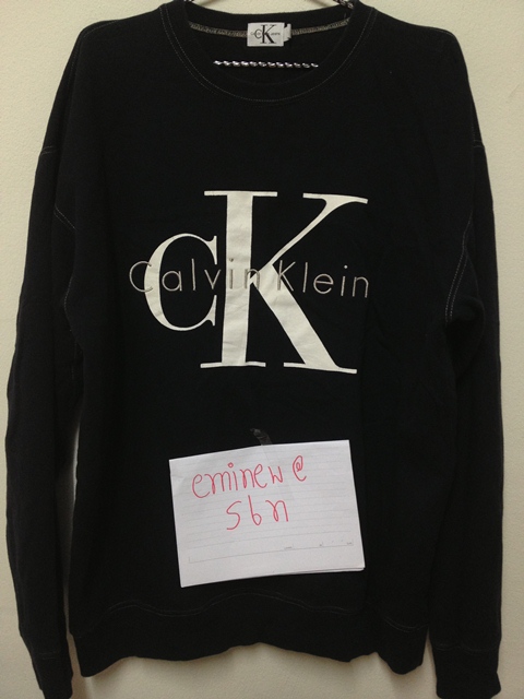 Swaeter cK Calvin klein สวยมากกกกกกกกกกกกก 24x29 ขาย 1950 บาท หาไม่ได้แล้วคะราคานี้
