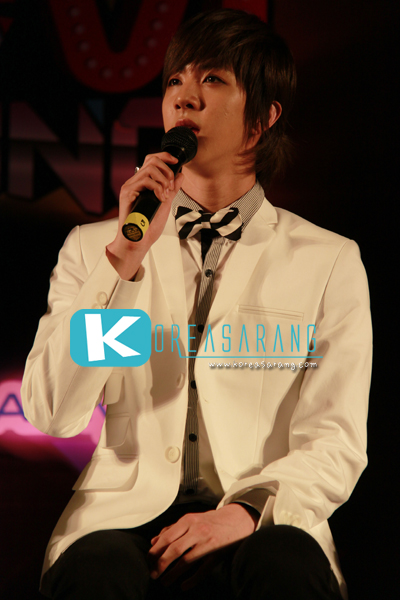 MBLAQ in Thailand 05-04-10:Thunder