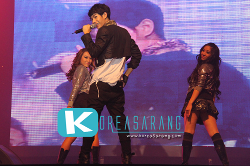 Korea Ent. Expo’10 Concert 26-10-10:Peck