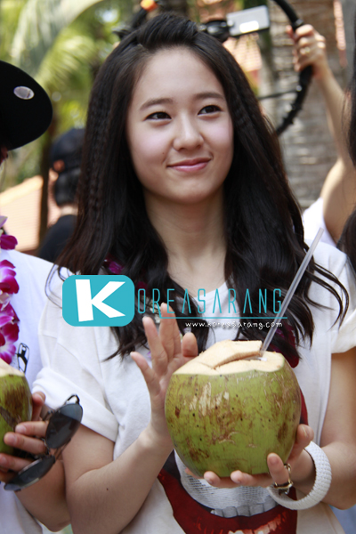 f(x) in Thailand 20-03-10:Krystal