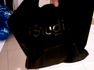 ถุงนี้ซื้อเสร็จใน10นาที แม่งเดินเข้าไป "พี่ครับทัช16กิ๊กเครื่องหนึ่งรูดบัตรแม่เซ็น เสร็จแล้ว