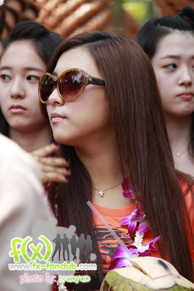 f(x) in Thailand 20-03-10:Luna