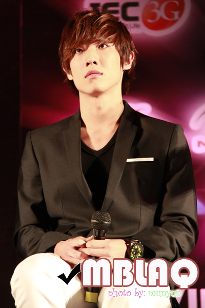 MBLAQ in Thailand 05-04-10:Leejun