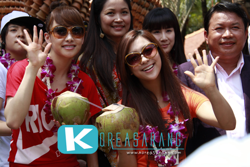 f(x) in Thailand 20-03-10:Victoria,Luna