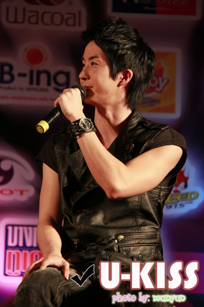 U-KISS in Thailand 05-04-10:Kibum