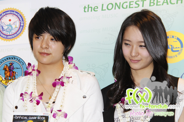 f(x) in Thailand 18-03-10:Amber,Krystal