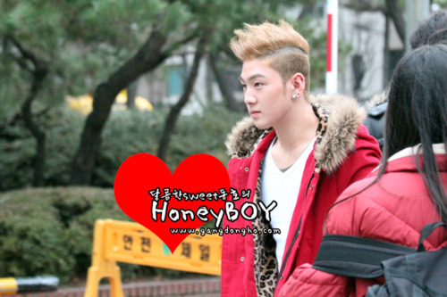 Credit: HoneyBoy,, Re-Uplaod : Beevers3@NU'EST-TH