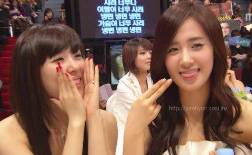 YulTi4ever Fanpage 1,900 like แล้วจ้าา <3333