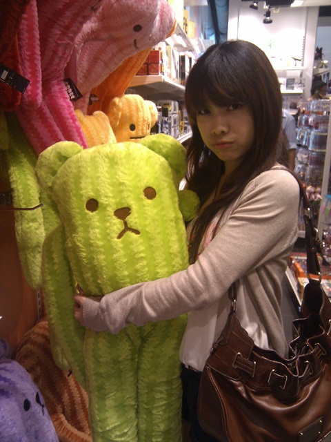 เห็นตุ๊กตากระบองเพชรตัวนี้หลายรอบแล้ว ชอบจริงๆแหะ ฮาดี 555+