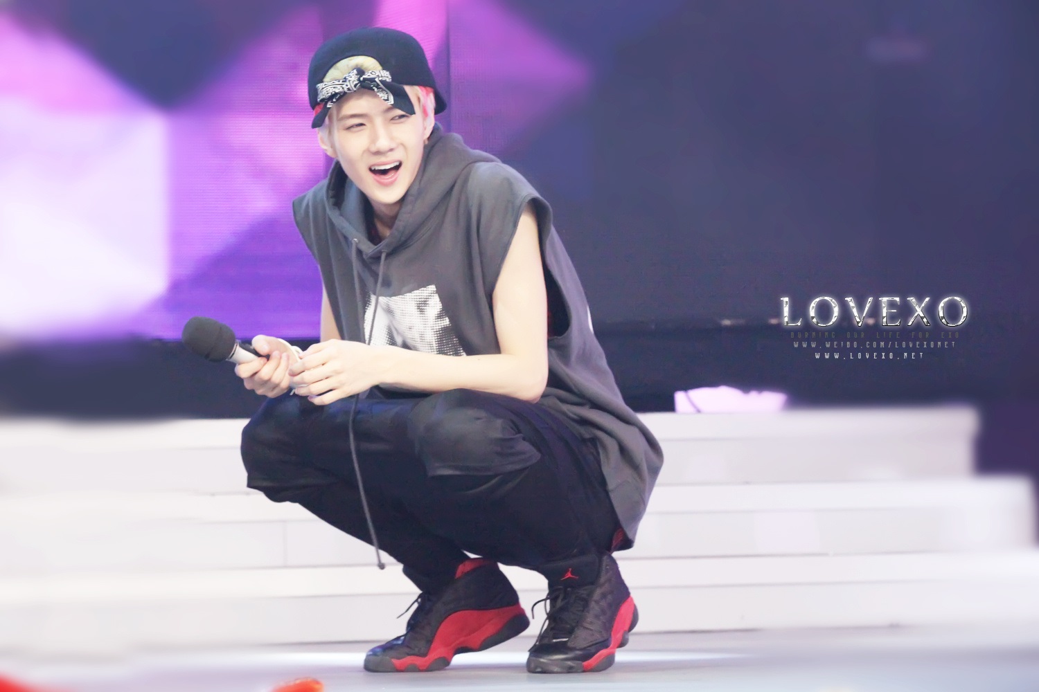 EXO
