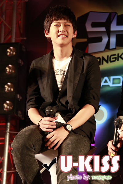 U-KISS in Thailand 05-04-10:Dongho