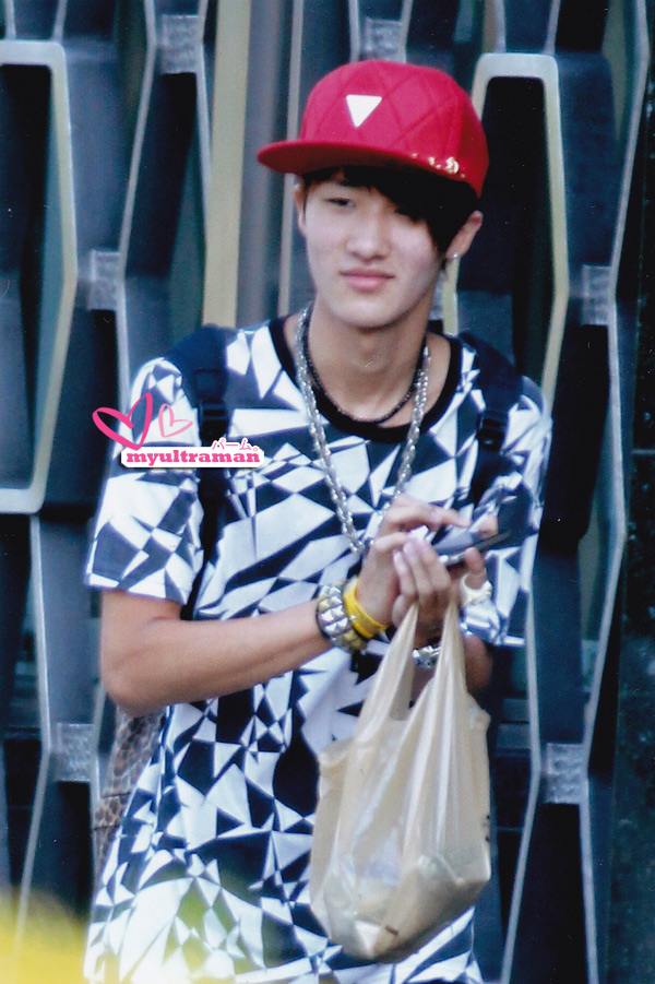 คิดถึงแมวหมวย ฮีแต่งตัวโย่วตลอด แฟนตัวยงบิ๊กแบง 5555 #iwamoto_hikaru