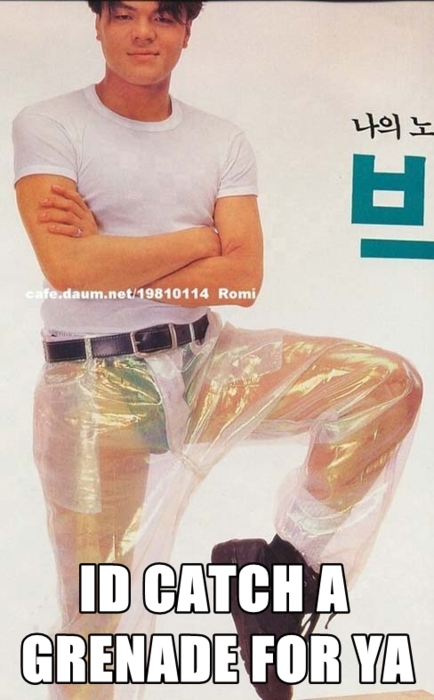 ณ จุดนี้ กรูว่าตอนเลือกชุดนี้ ท่านปาร์คจินยอง ต้องไม่ได้ปรึกษาความเห็นใครก่อนแน่นอน รสนิยมตัวเองล้วนๆ!!