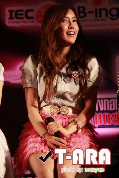 T-ARA in Thailand 05-04-10:Hyomin