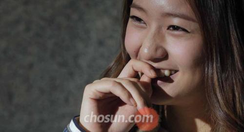 krystal chosun interview ><
