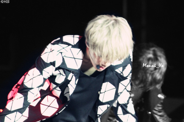 [Pic] 121125 Sehun at SMTown in BKK & SG