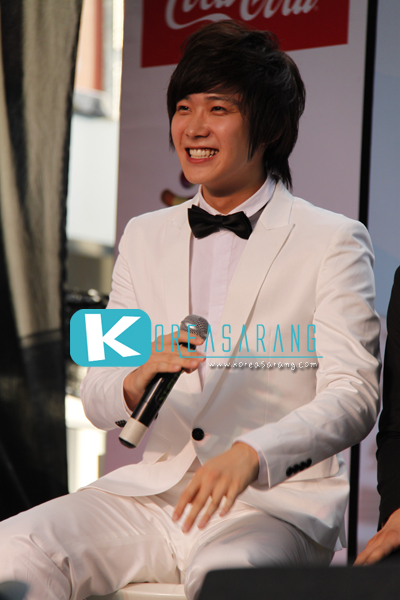 SHU-I in Thailand 16-07-10:Changhyun