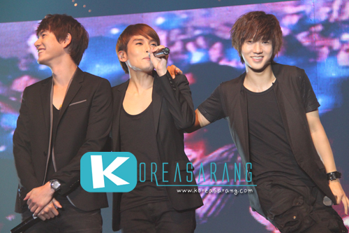 Super Junior K.R.Y. in Thailand 26-10-10