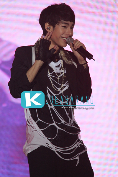 Korea Ent. Expo’10 Concert 26-10-10:Peck