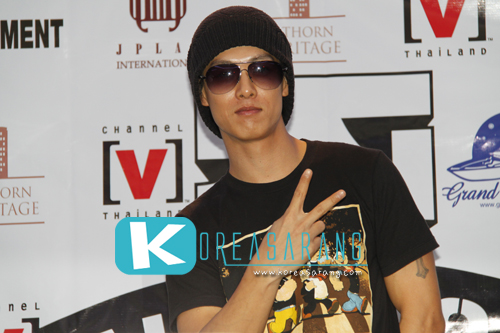 Tae Bin in Thailand 19-09-10