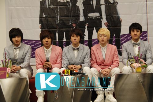 SHU-I in Thailand 16-07-10:Changhyun,Minho,In-seok,Hyungjun,Jinseok