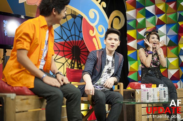 ฝากรูป