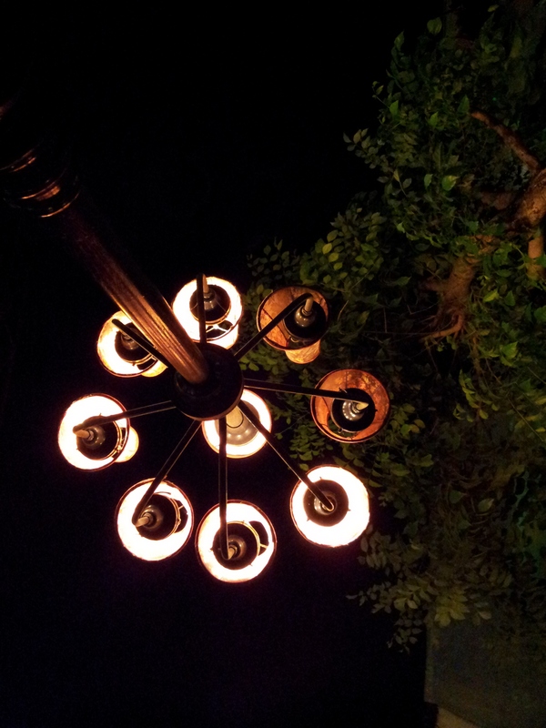 โคมไฟสวย