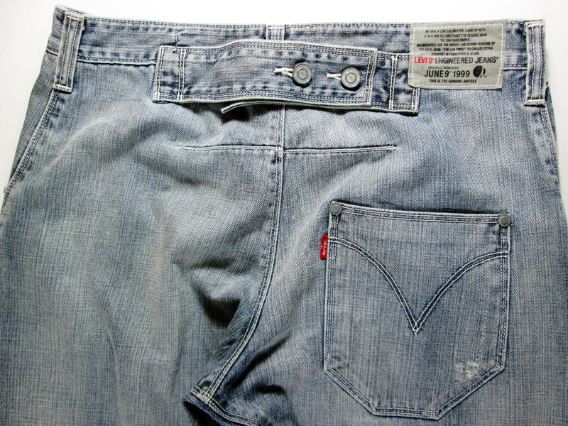 levi's engineered jeans june 9 1999 ราคา