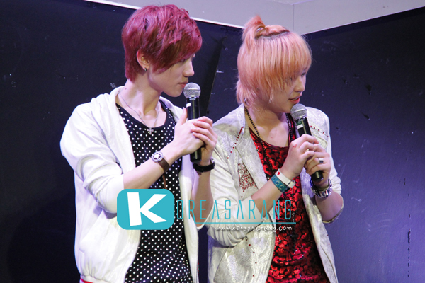 DNT in Thailand 17-12-09 : DNT Crazily Pretty with DAY fan live in Bangkok=>Tae Ku+Joon Yong