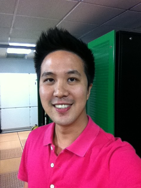 วันเกิด ก็ถ่ายรูปบันทึกความเด็กไว้หน่อย ก่อนที่จะแก่กว่านี้ >_<