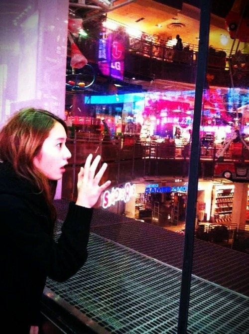  111026 f(x) Krystal Me2Day Update
