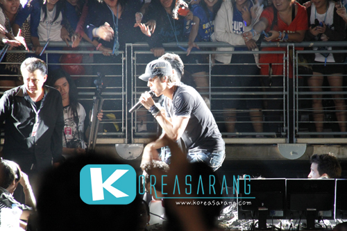 Enrique in Thailand 05-11-10