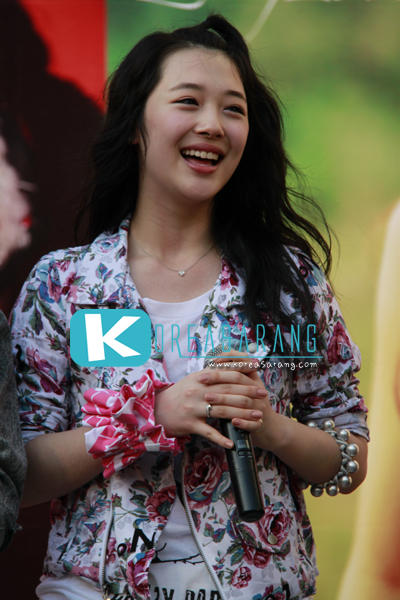 f(x) in Thailand 20-03-10:Sulli