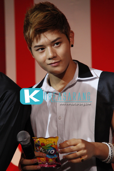 United Foods (Wafer Sanghai&Jelly Yoyo) 29-07-10: ZE:A -Dongjoon