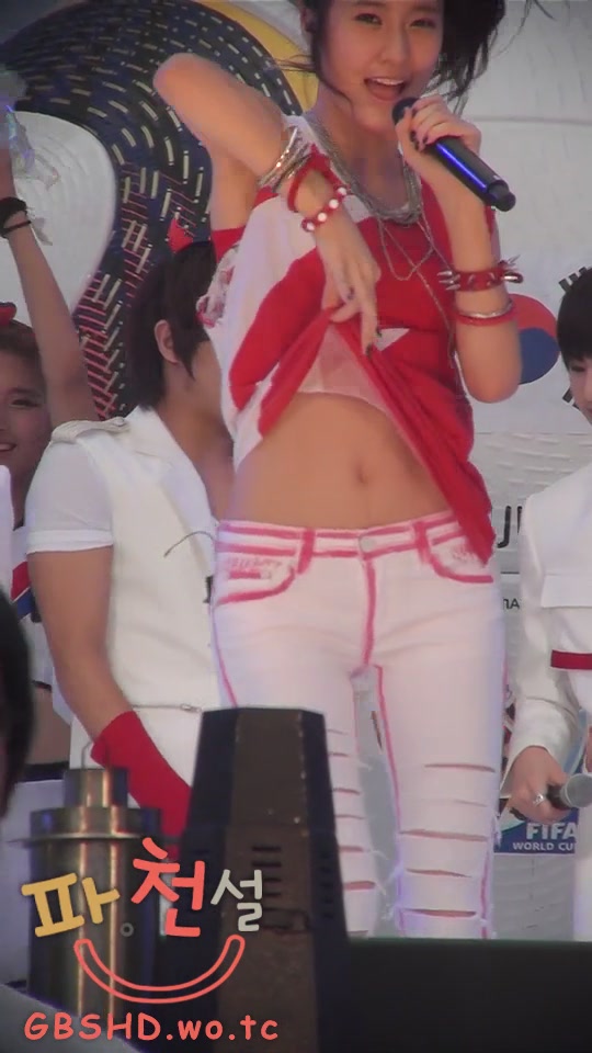 นี่ก็ ซิก แพค ของมัน >< อร๊ายยยยยย