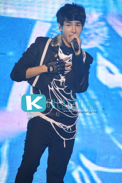 Korea Ent. Expo’10 Concert 26-10-10:Peck