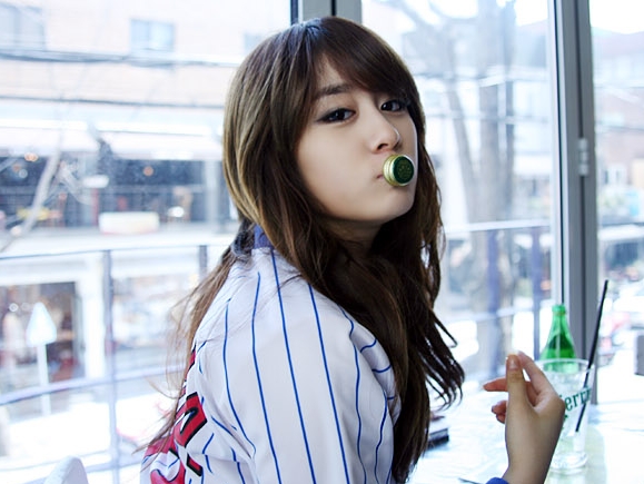 อ่ะ แถมให้ -,.- ฆ่าพี่เลยเถอะน้องเอ๊ย