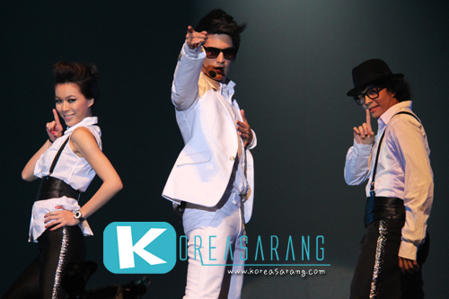 Korea Ent. Expo’10 Concert 26-10-10:Chin