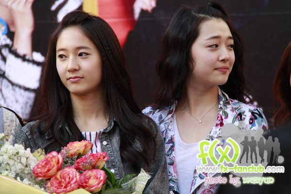 f(x) in Thailand 20-03-10:Krystal,Sulli