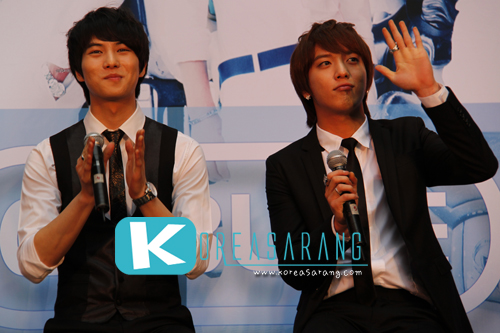 CNBLUE in Thailand 10-09-10 (Press Conference): Jong Hyun,Young Hwa