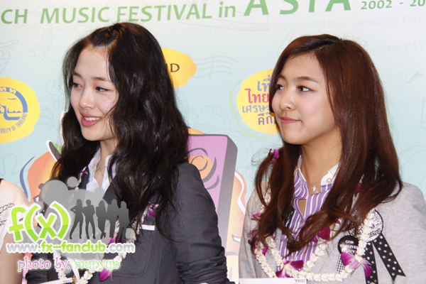 f(x) in Thailand 18-03-10:Sulli,Luna